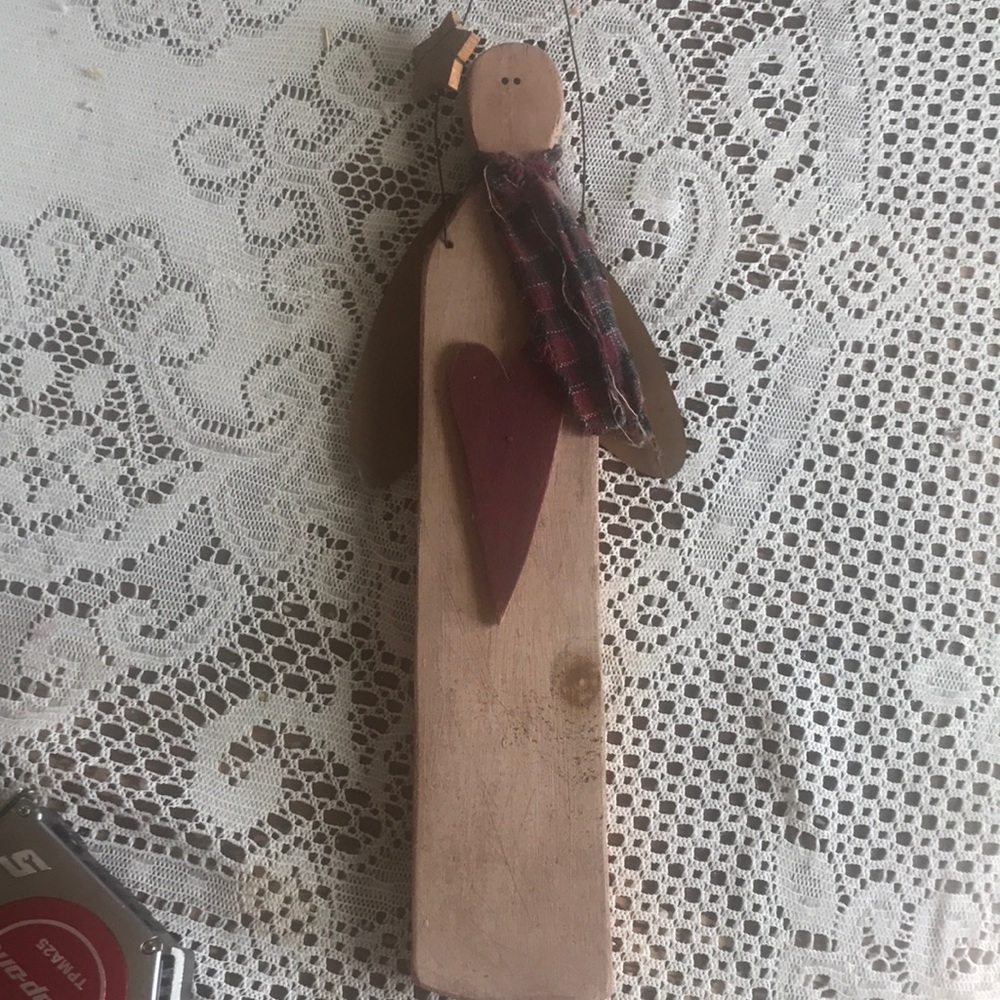 Primitive/ country angel